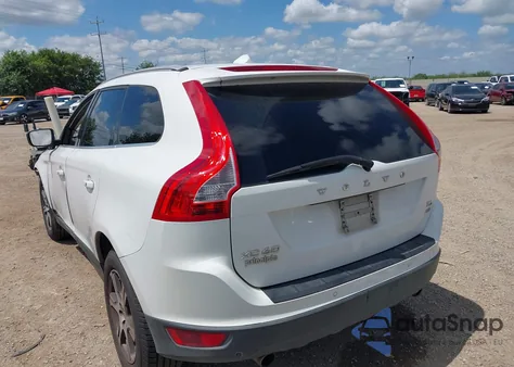 2013 Volvo Xc60 T6 from USA, damaged, VIN YV4902DZ1D2377648